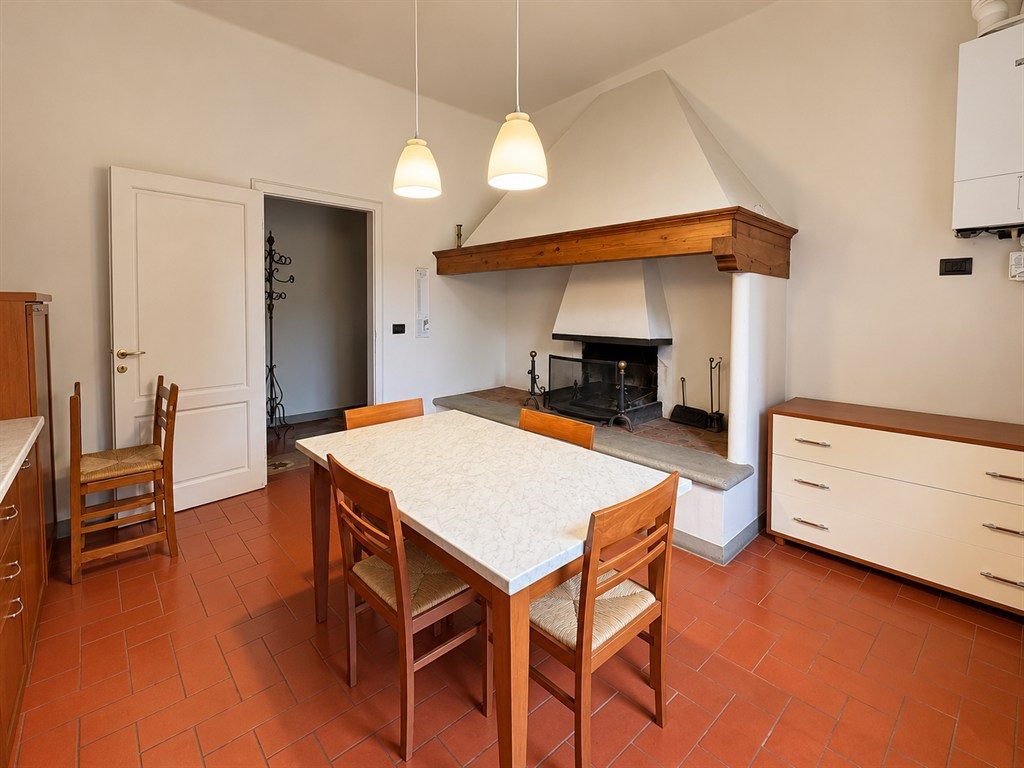 PANZANO IN CHIANTI TRILOCALE CON GARAGE