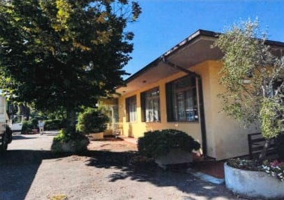 POMINO VENDESI COMPLESSO MISTO COMMERCIALE E RESIDENZIALE