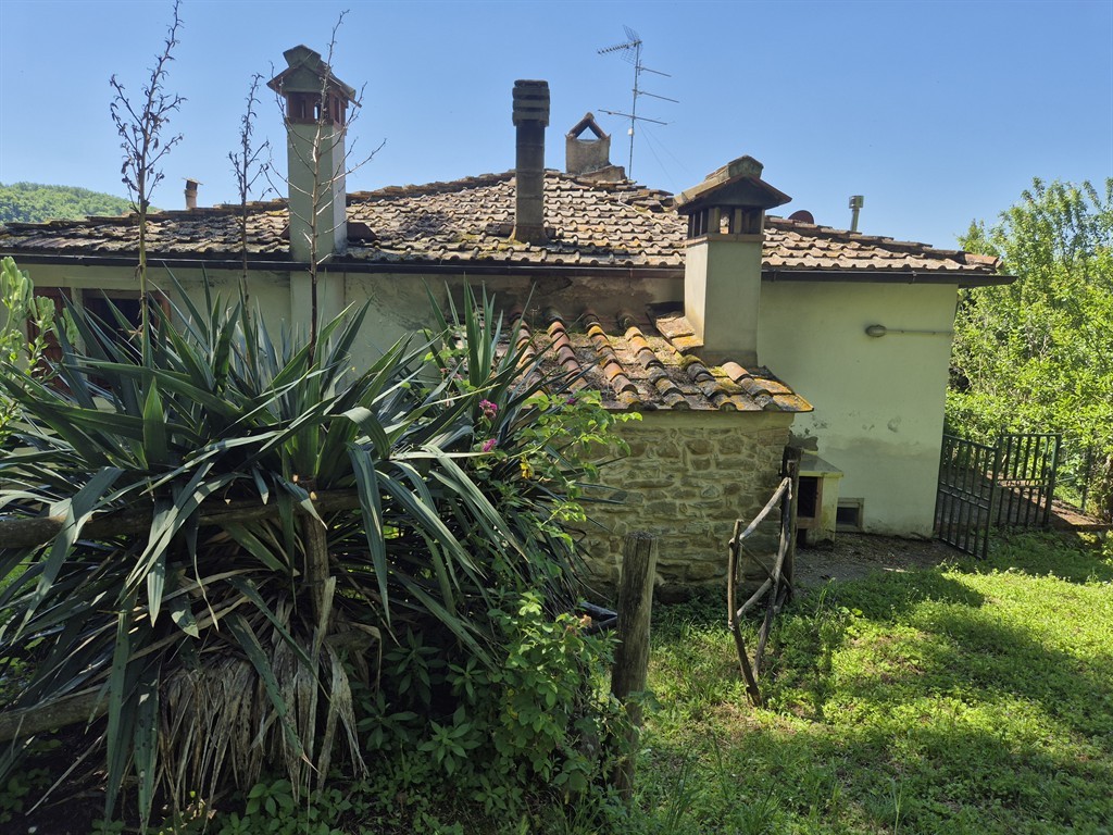 LOCALITA' GATTAIA VENDESI COMPLESSO RURALE